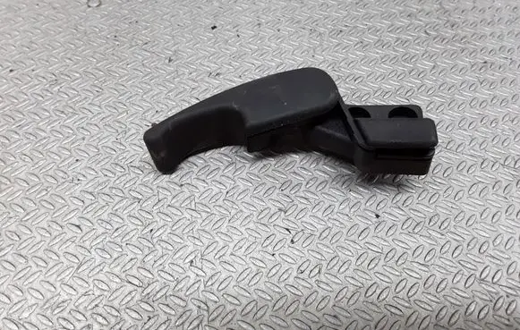 Audi A3 S3 8P Engine bonnet (hood) release handle 1H1823533
