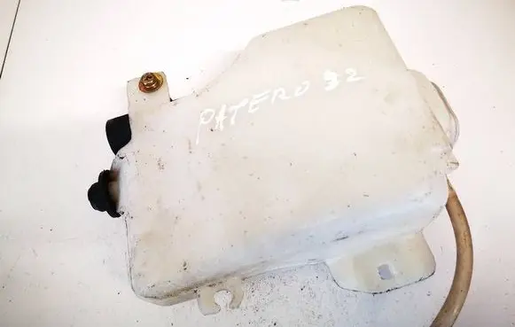 Mitsubishi Pajero Windshield washer fluid reservoir/tank 060351507 060351-507