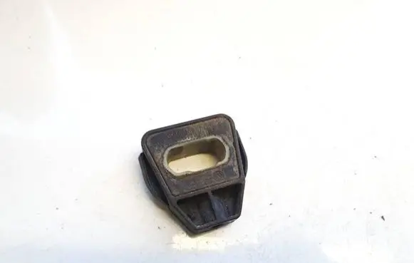 Audi A6 Allroad C6 Radiator mount bracket 1j0121367a 1j0806157a