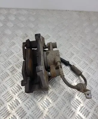 Volvo XC60 Front brake caliper 31665741