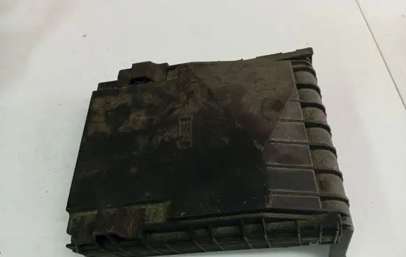 Seat Toledo III (5P) Fuse box cover 1K0937132F