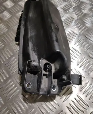 Mercedes-Benz E A207 Vacuum air tank A6510701000 6510701000 2002666100
