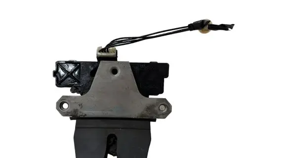 Ford Mondeo MK IV Tailgate/trunk/boot lock/catch/latch 3M51R442A66AR