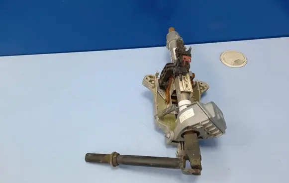 Mercedes-Benz A W168 Steering wheel axle A1694603216 A1695452932 1695452932