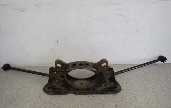 Toyota RAV 4 (XA20) Rear beam 