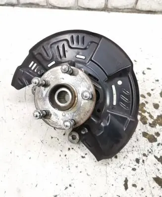 Subaru Impreza V Front wheel hub