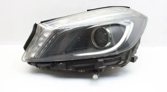 Mercedes-Benz A W176 Headlight/headlamp A1768201961