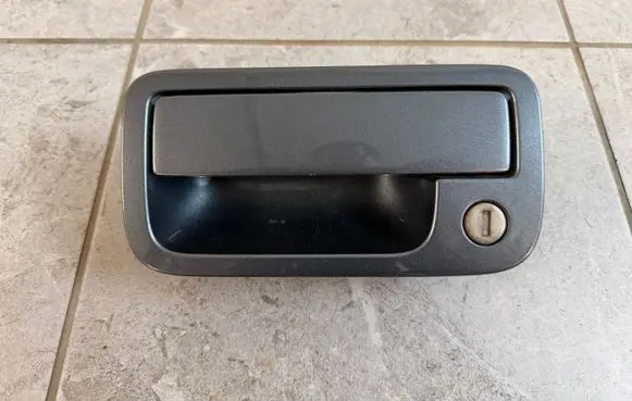 Volkswagen Amarok Tailgate/trunk/boot exterior handle 2H5829505F