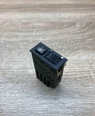 BMW 7 E38 Seat heating switch 8352259 03055000