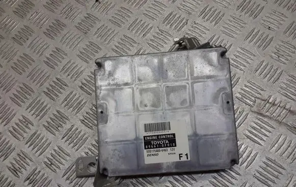 Toyota Corolla Verso E121 Engine control unit/module ECU 89661-0F010