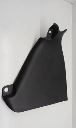 Foot area side trim