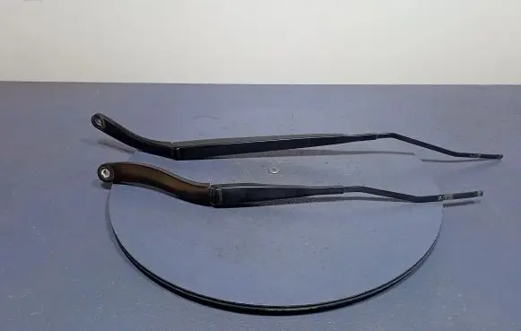 Renault Talisman Front wiper blade arm 288817334R