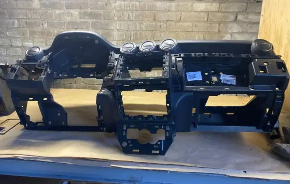 Dacia Duster II Dashboard 681000133R P12345 62019
