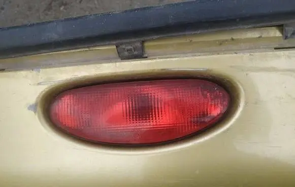 Peugeot 206 Rear fog light 