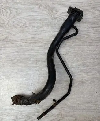 Suzuki Liana Fuel tank filler neck pipe