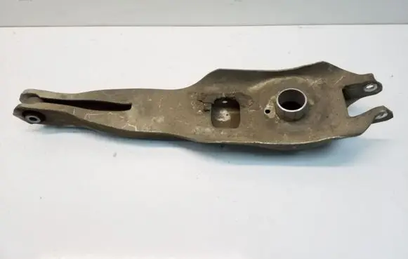Chrysler 200 Rear upper control arm/wishbone