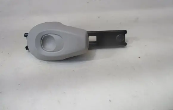 Renault Captur Seat belt adjustment rail 