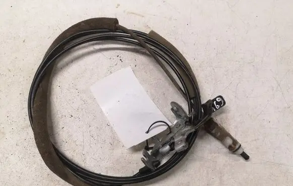 Toyota Avensis Verso Fuel cap release pull handle