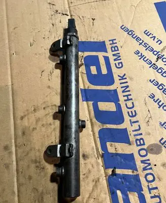 Mercedes-Benz ML W164 Fuel main line pipe a6420700695