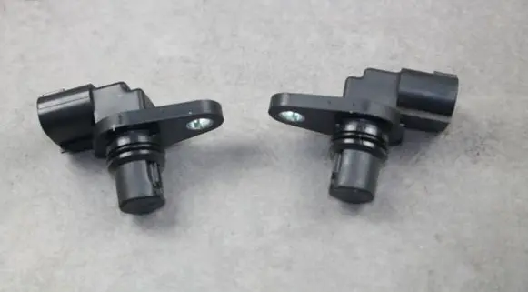 Subaru Legacy Crankshaft position sensor J5T33172