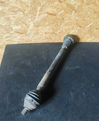 Skoda Superb B6 (3T) Front driveshaft
