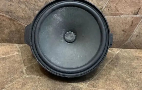Mercedes-Benz B W246 W242 Front door speaker A2468200602