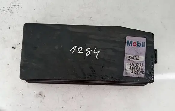 Chevrolet Captiva Fuse box cover 
