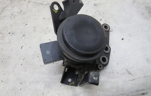 Suzuki SX4 S-Cross Engine mount vacuum valve KRIS235789