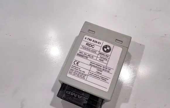 BMW 7 F01 F02 F03 F04 Tire pressure control unit 6790839