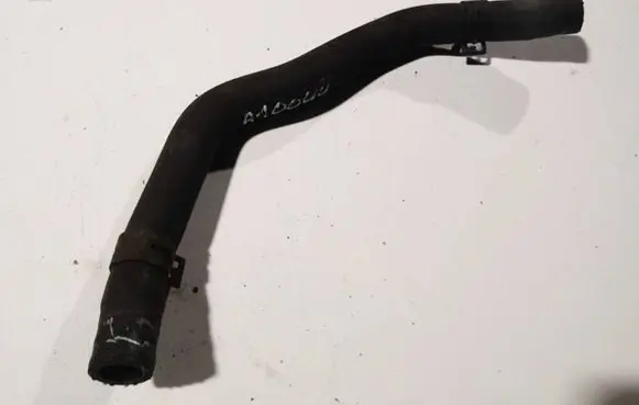 Toyota Auris 150 Engine coolant pipe/hose