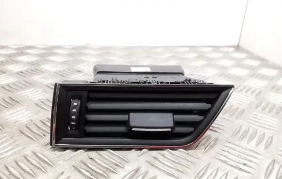 Skoda Superb B8 (3V) Dashboard side air vent grill/cover trim 3V0819701C