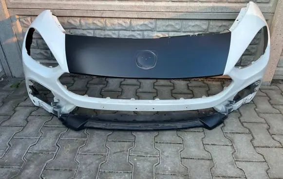Fiat 124 Spider Front bumper NA4L50151