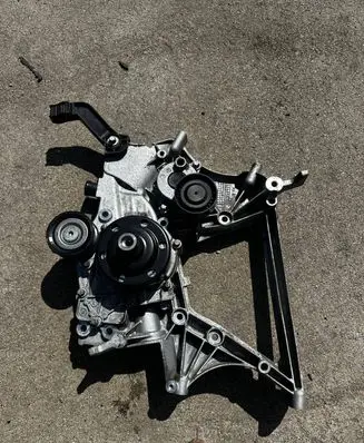 Mercedes-Benz Sprinter W907 W910 other engine part A6512010000 A6512001602