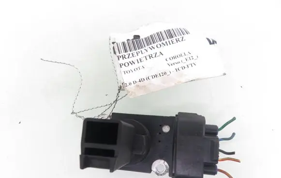 Toyota Corolla Verso E121 Mass air flow meter AFH70M23 2220427010