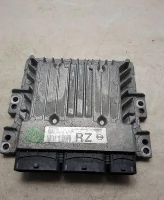 Nissan Qashqai Engine control unit/module 23710BB31A 237103610R S180067175A