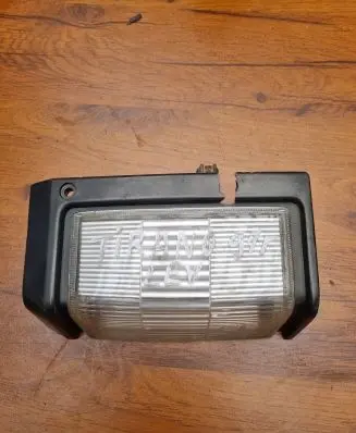 Nissan Terrano Front indicator light 21223598