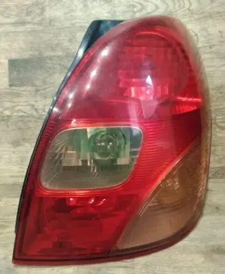 Toyota Corolla Verso E121 Rear/tail lights