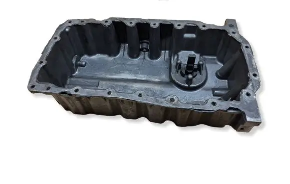 Volkswagen Golf V Oil sump 03G103603 1J0907660C