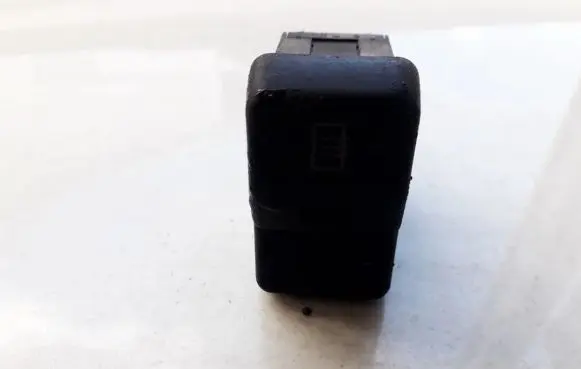 Volkswagen PASSAT B3 Windscreen/window heater switch 535959621