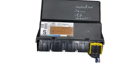 Ford Mondeo Mk III Comfort/convenience module 3S7T15K600SC 5WK48751G