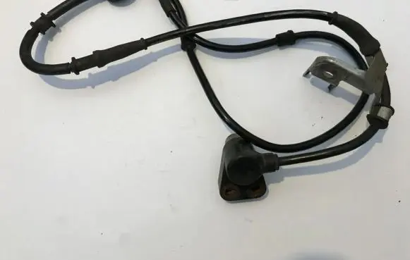 Mazda 626 ABS brake wheel speed sensor gj264370x