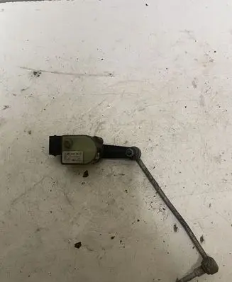 Audi A8 S8 D3 4E Headlight/headlamp level sensor 4E0941285F