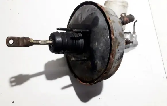 Mazda 121 Brake booster 83204102 832-04102
