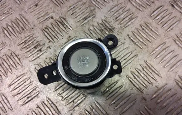 Hyundai i40 Engine start stop button switch 