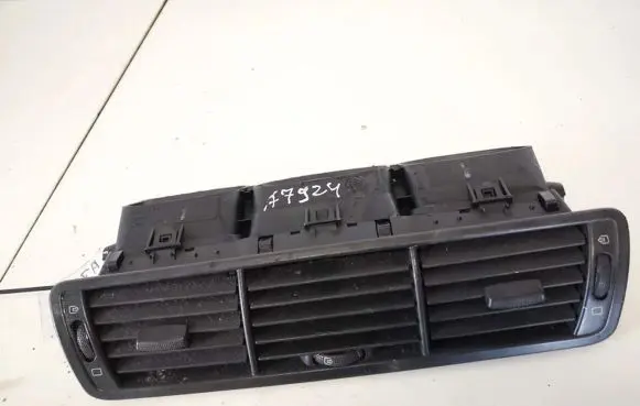 Peugeot 807 Dash center air vent grill 1491965077 1484107077
