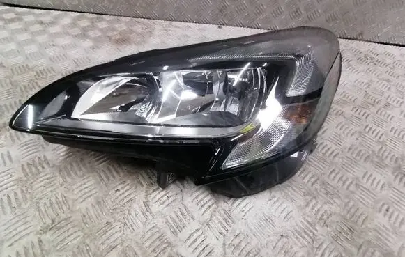 Opel Corsa E Headlight/headlamp 13381345 1LF01183007 644708877