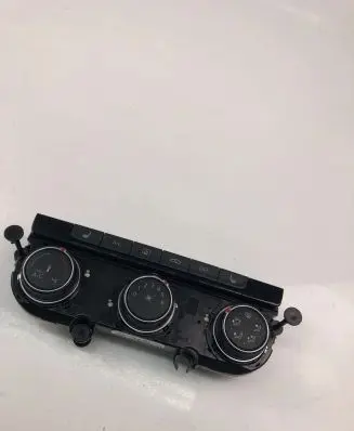 Volkswagen Golf VII Climate control unit 5G0907426N