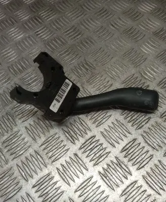 Volkswagen Sharan Wiper control stalk 4B0953503F