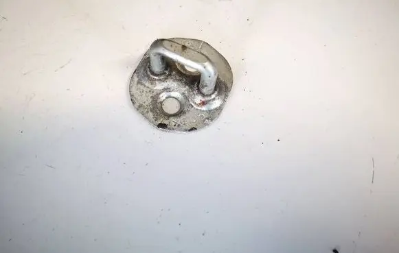 KIA Carens II Front door lock loop/hook striker 