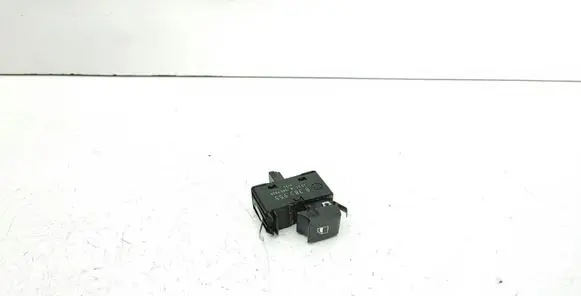BMW X5 E53 Electric window control switch 8385955